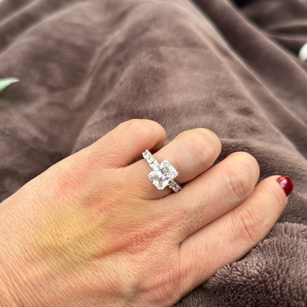 Beautiful CZ sterling silver engagement ring